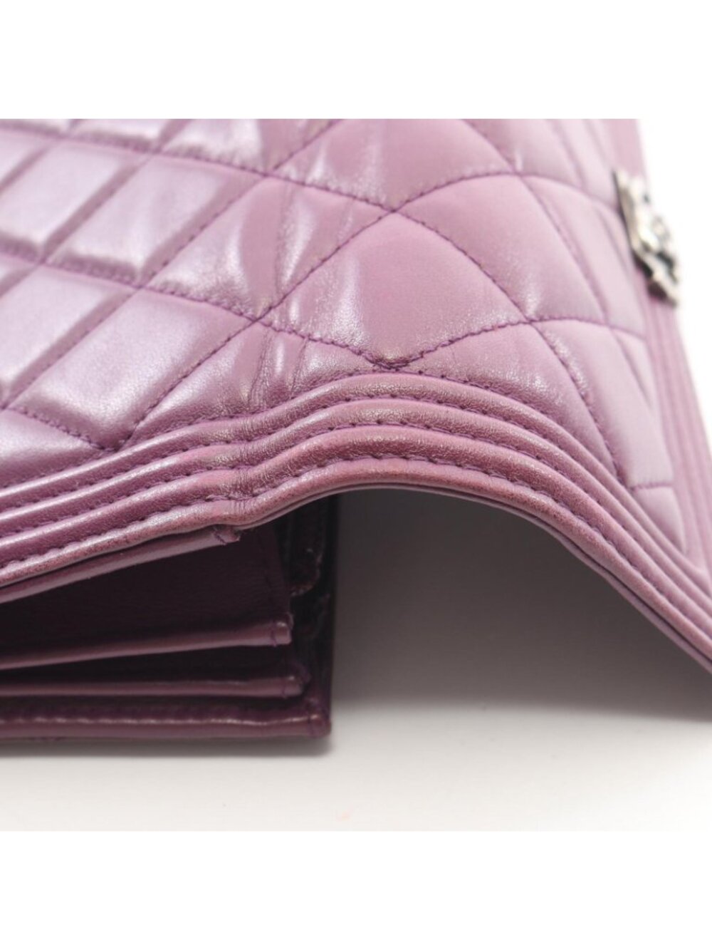 Chanel Bifold Wallet Boy Purple Lambskin Boy - Picture 11 of 12